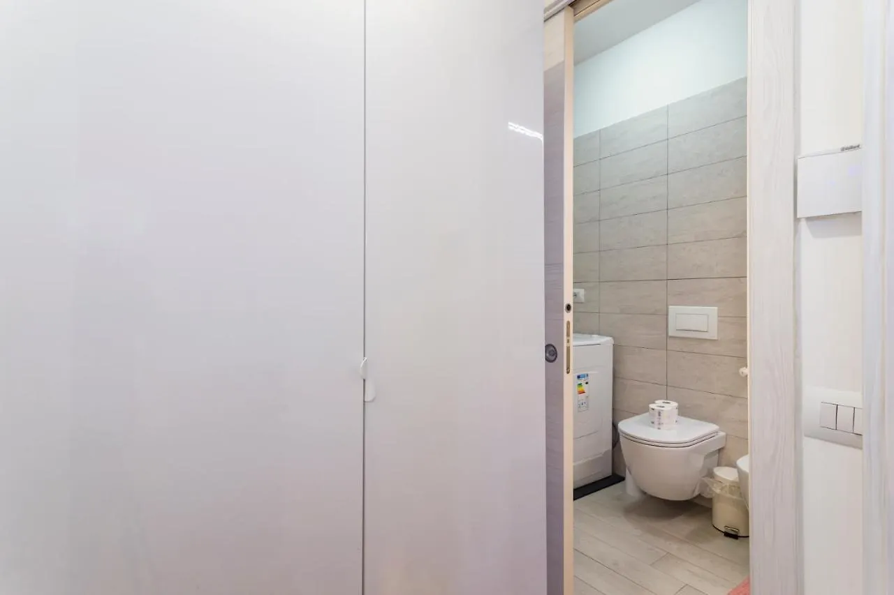 アパート Comodo Appartamento Vicino A Stazione Centrale - Brianza Master Guest ミラノ